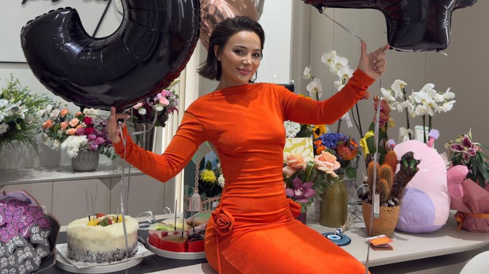 İsabel Zey'in iş yeri çiçek bahçesine döndü