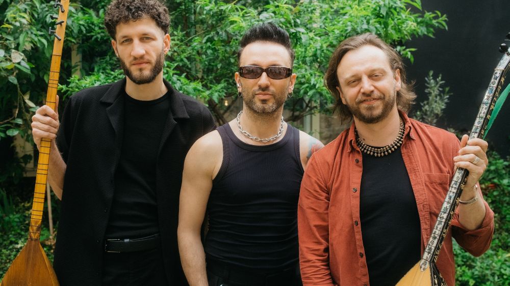 Ko Shin Moon ve Mabel Matiz imzasıyla yeni tekli