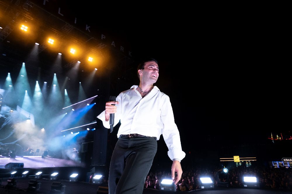 Mert Demir’den büyük sürpriz!