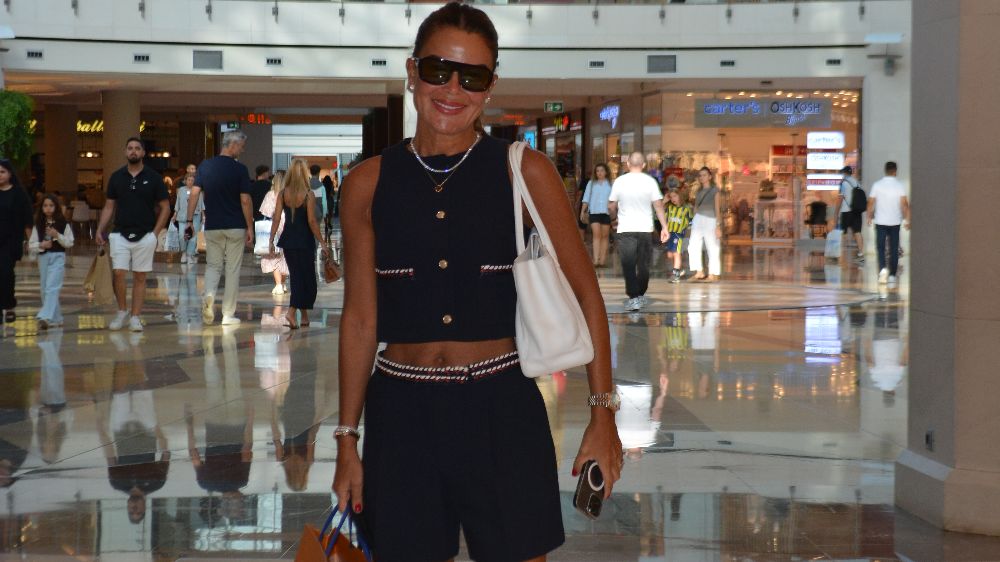 Özlem Yıldız'ın AVM tarzı