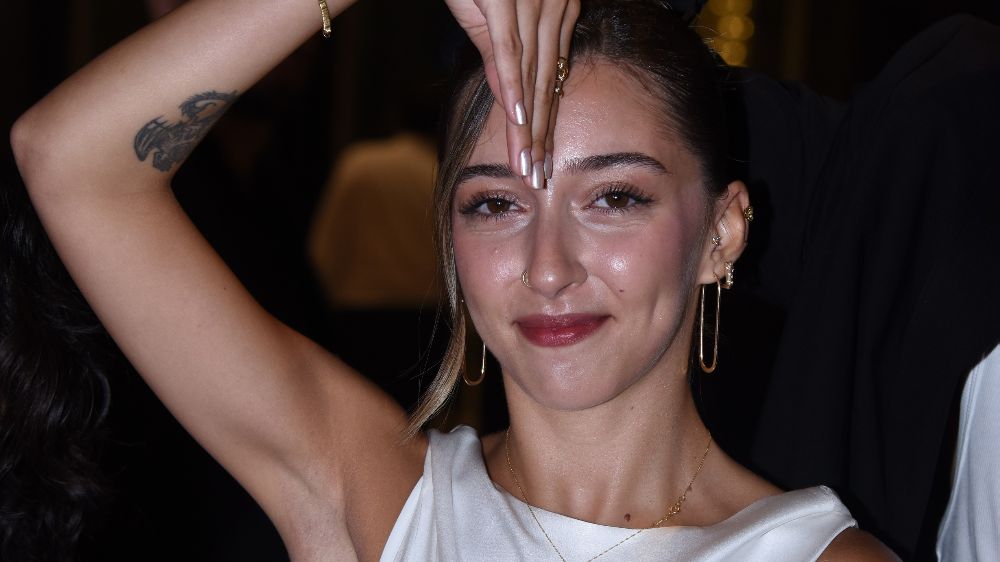 Yağmur Güçlü, Sadri Alışık’ı 'Turist Ömer' selamıyla andı