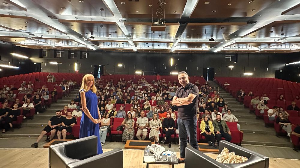 Züleyha Ortak ve Beyhan Budak’a yoğun ilgi