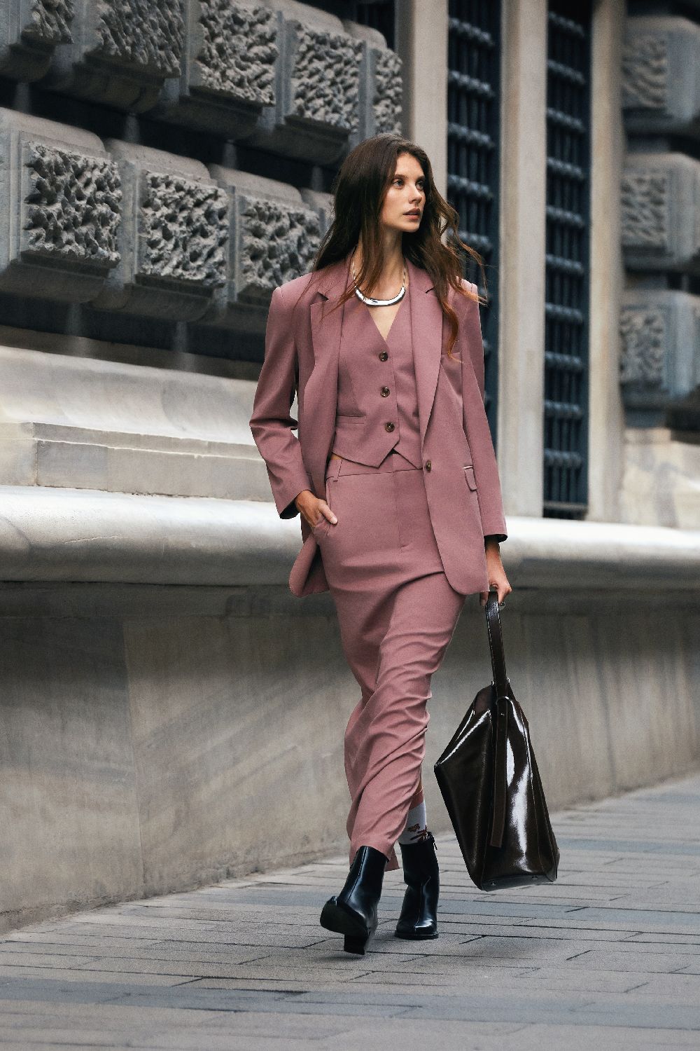 Boneqa: Barcelona’nın özgür ruhu