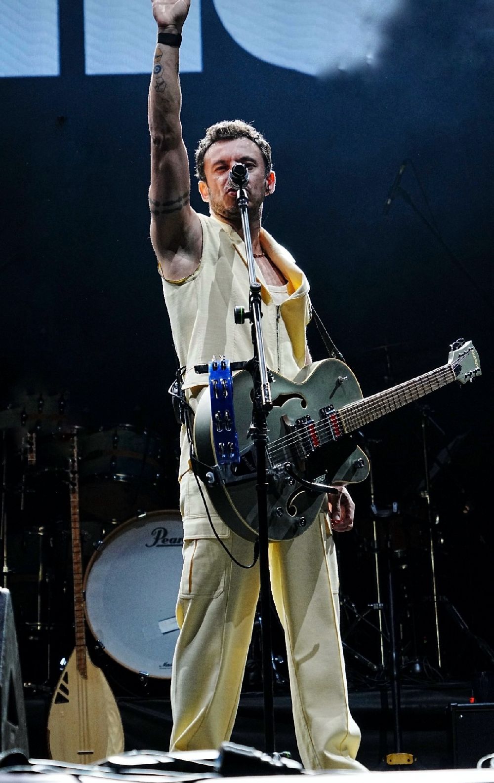 Buray ile Cumhuriyet coşkusu 60 bin kişiyle kutlandı