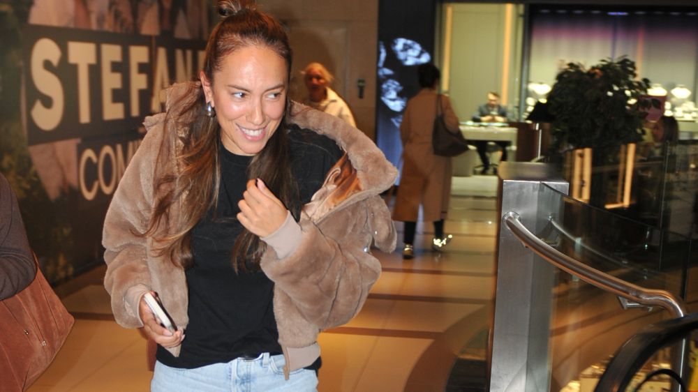 Duygu Sarışın'ın Nişantaşı tarzı!