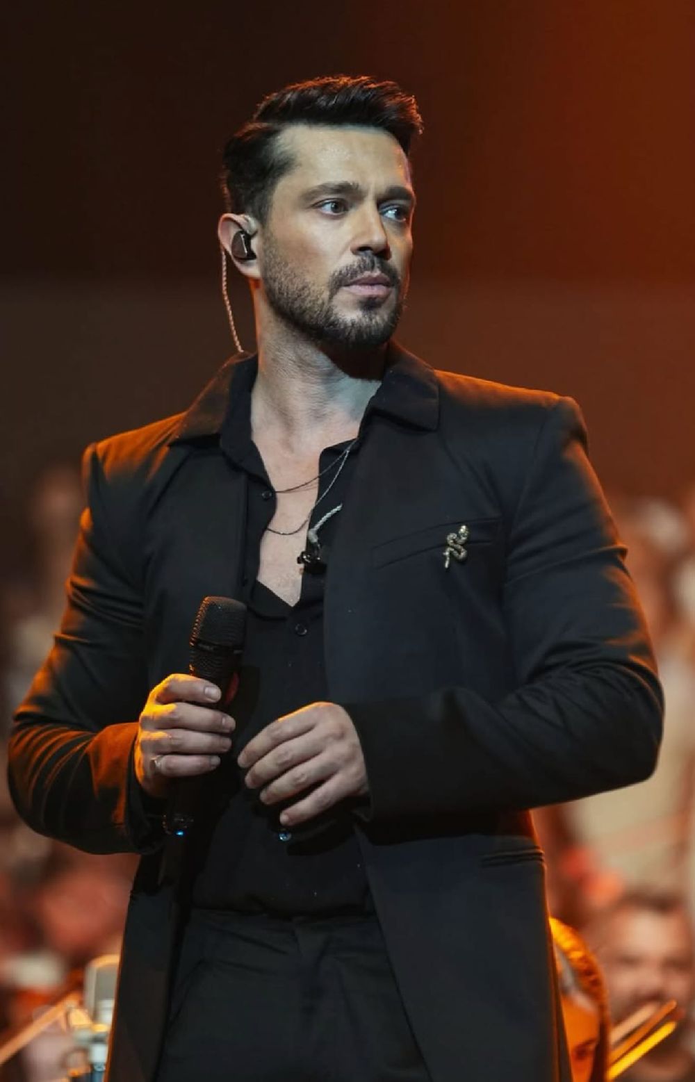 Emel Sayın ve Murat Boz ilk kez aynı sahnede buluşuyorlar