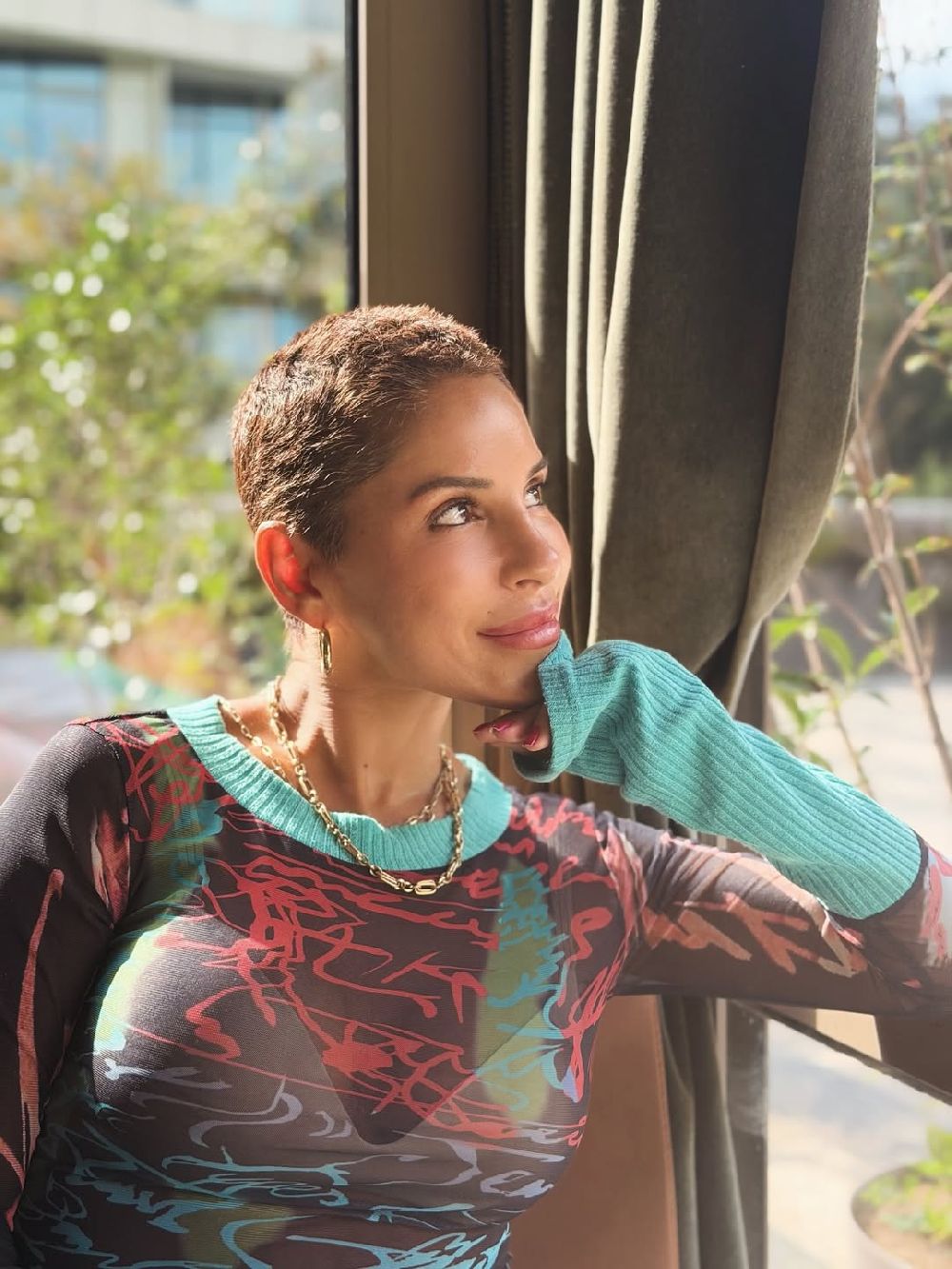 Irmak Ünal meme kanseriyle mücadele ettiğini açıkladı