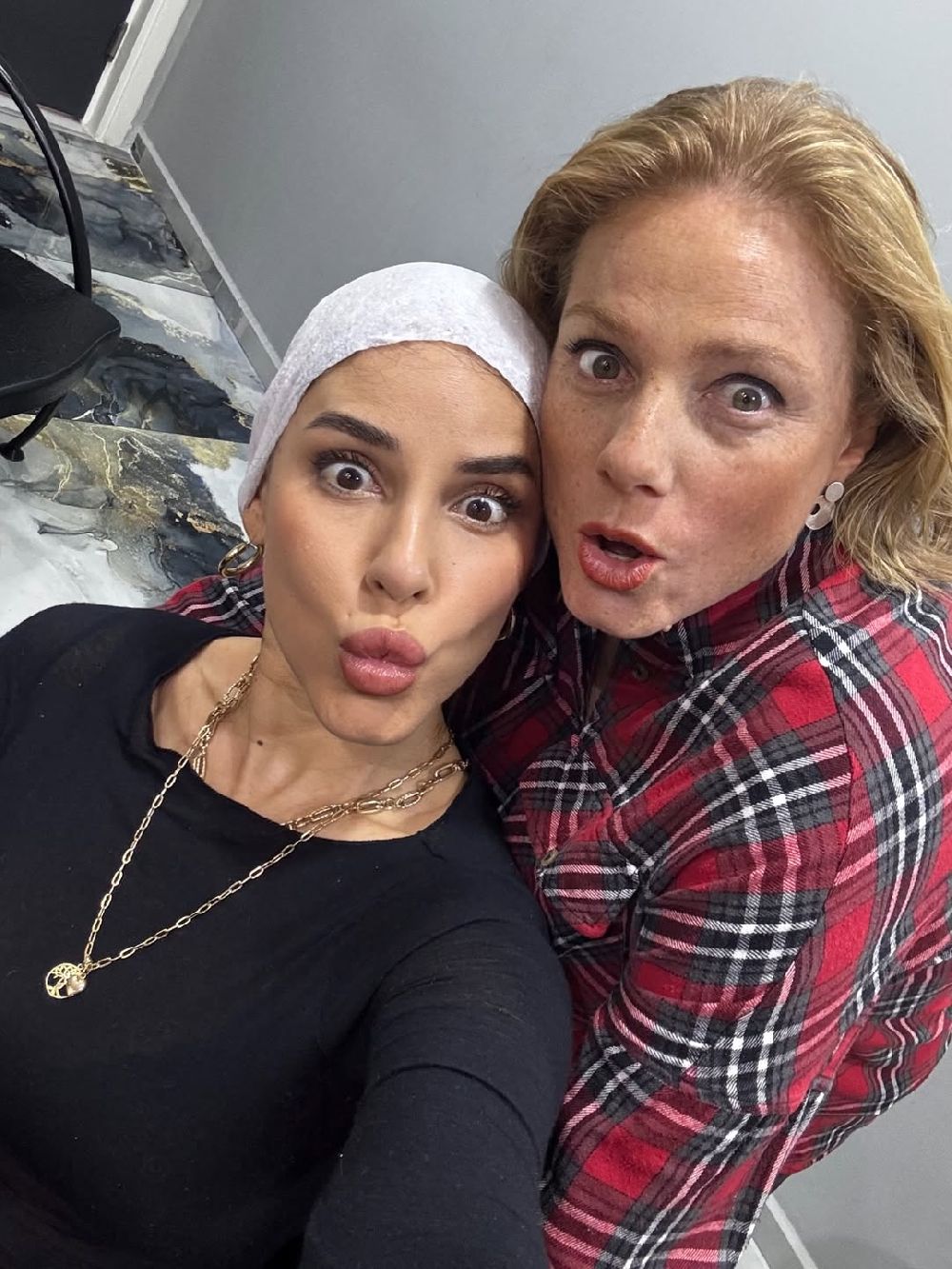 Irmak Ünal meme kanseriyle mücadele ettiğini açıkladı