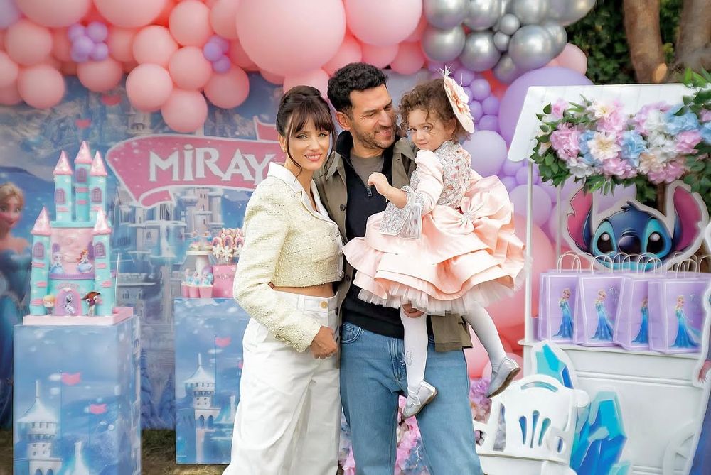 Murat Yıldırım ile Iman Elbani kızları Miray'ın doğum gününü kutladı