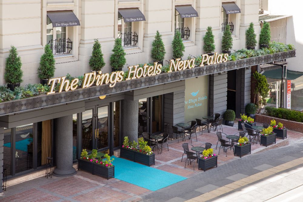 Yeni bir hikâye, aynı zarafet