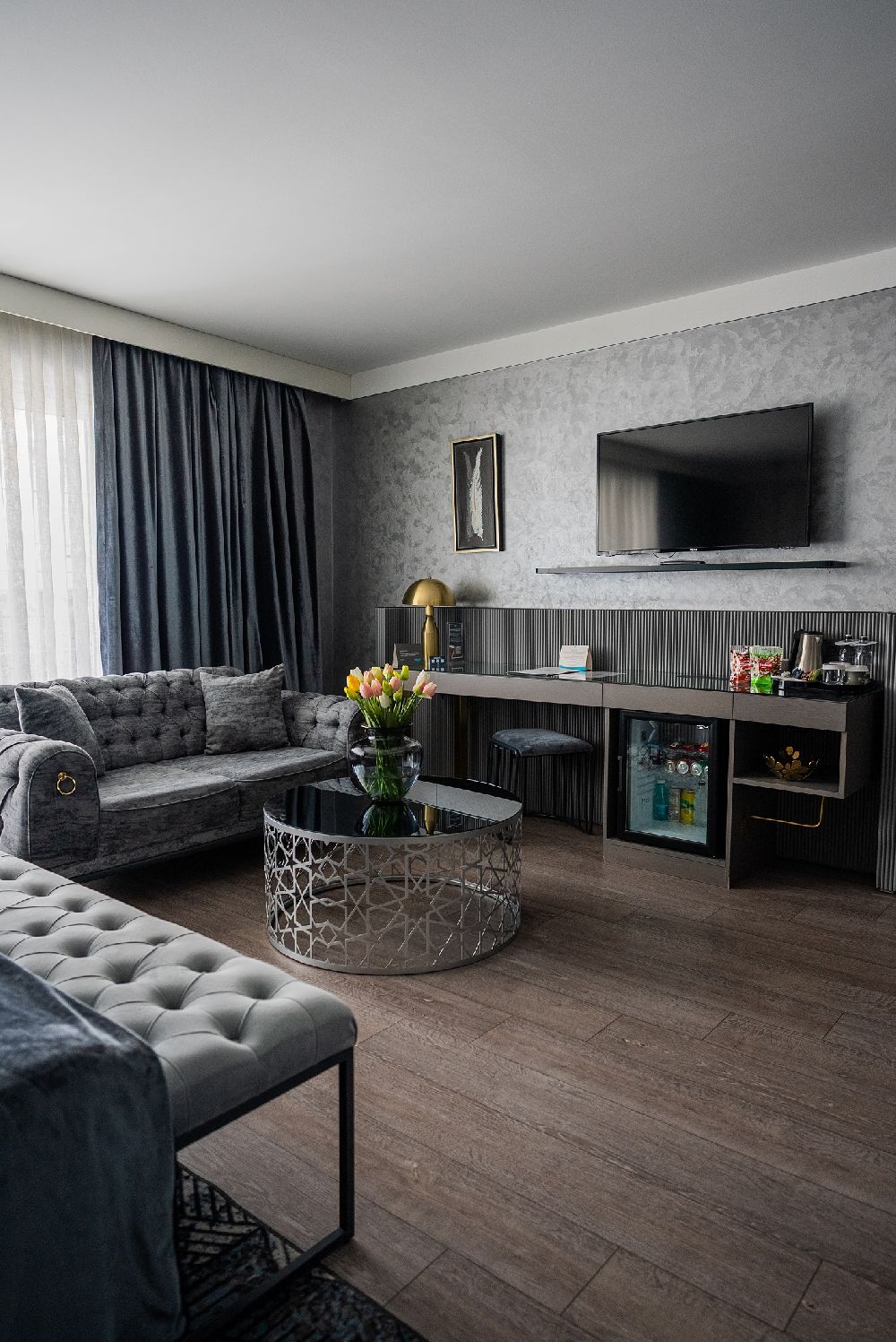 Yeni bir hikâye, aynı zarafet