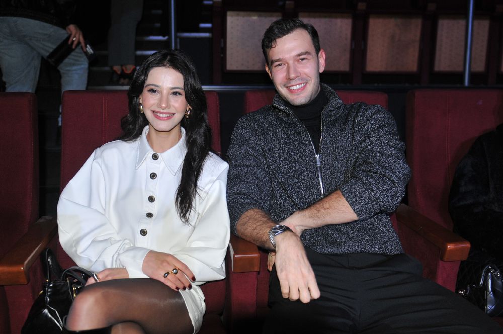 Yıllar sonra ilk kez! Belçim Bilgin ve Yılmaz Erdoğan’ın oğlu Rodin galada ortaya çıktı