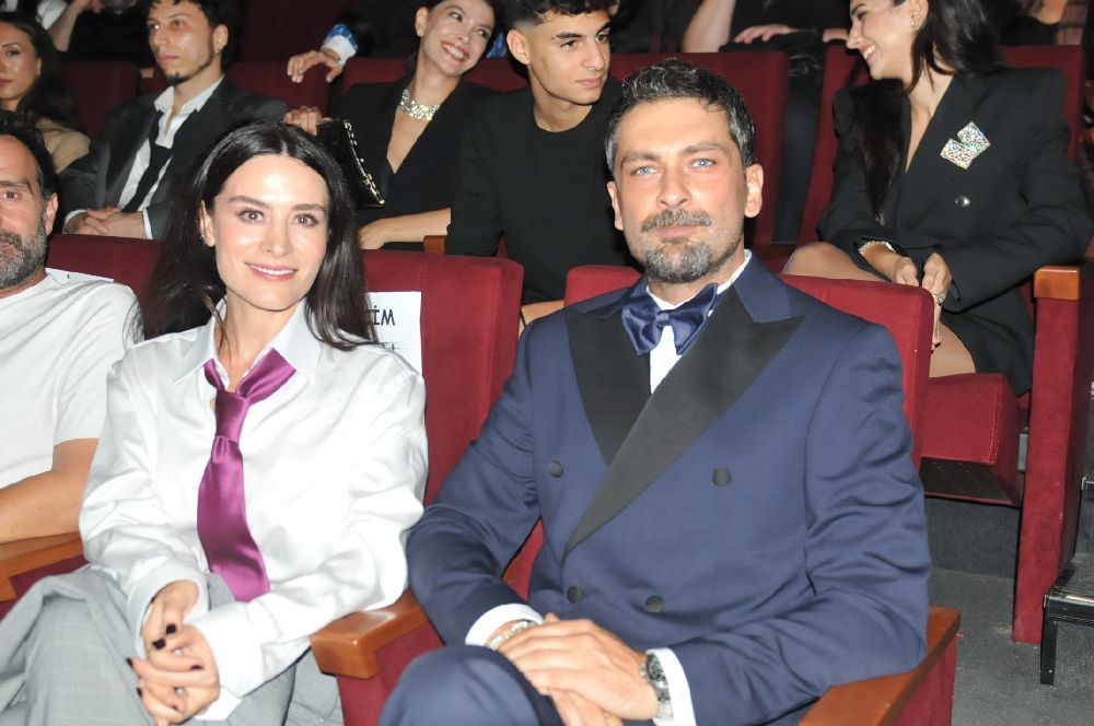 Yıllar sonra ilk kez! Belçim Bilgin ve Yılmaz Erdoğan’ın oğlu Rodin galada ortaya çıktı