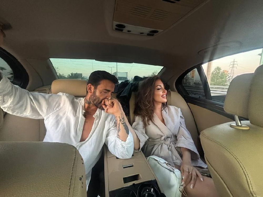 Men ikki kishini sikmoqchiman Xotinim mmf jinsiy aloqa qilishni yaxshi koradi.