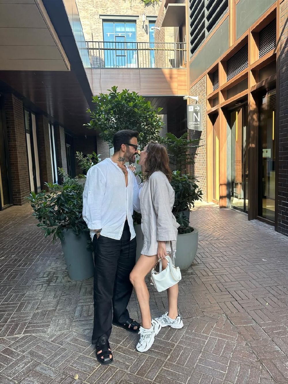 Xoroz sevgilisi Xoroz sevgilisi