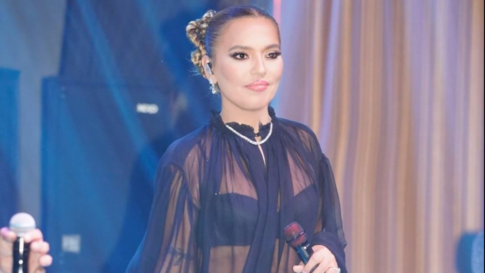 Demet Akalın'dan Hadise ve Zuhal Topal'a şok cevap!