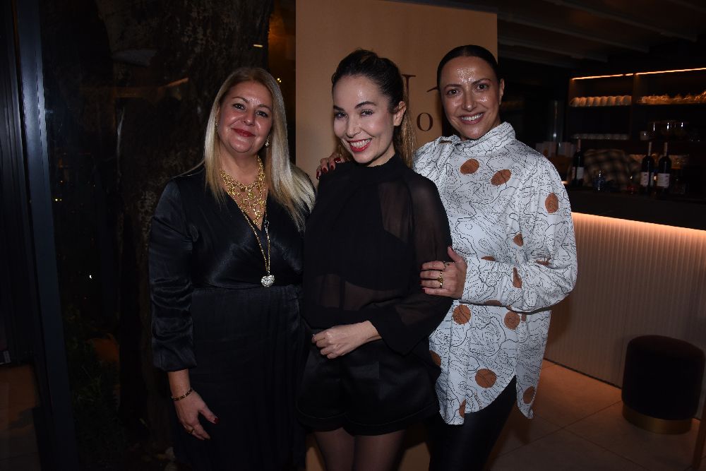 Esra Ronabar ile Sofrada Hikâye Var etkinliğinde sanat ve lezzet buluştu