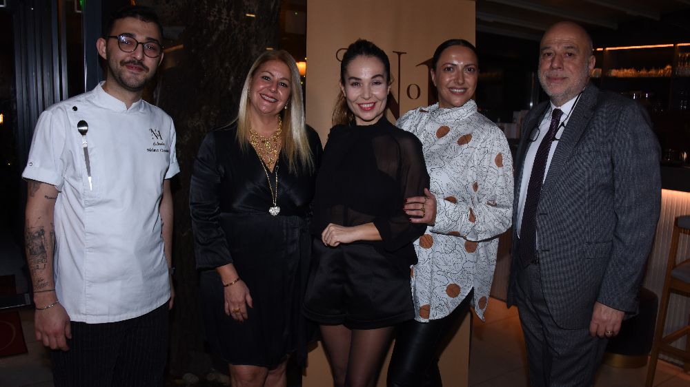 Esra Ronabar ile Sofrada Hikâye Var etkinliğinde sanat ve lezzet buluştu