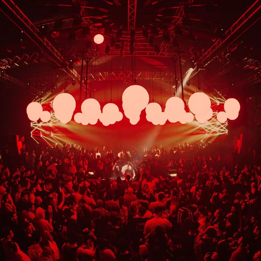 Meltem Hayırlı etkinliği Klein Phonix'de