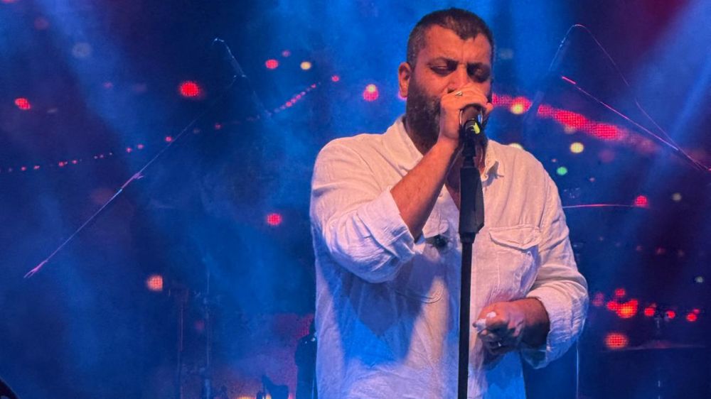 Özgür Tüzer'den Kıbrıslı dinleyicilerine özel konser!