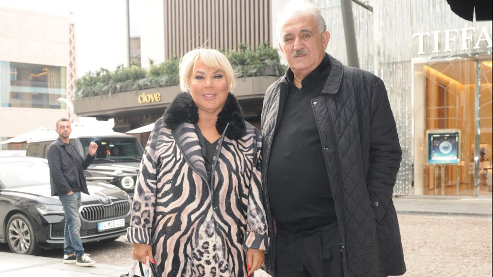 Safiye Soyman ile Faik Öztürk'ün AVM turu