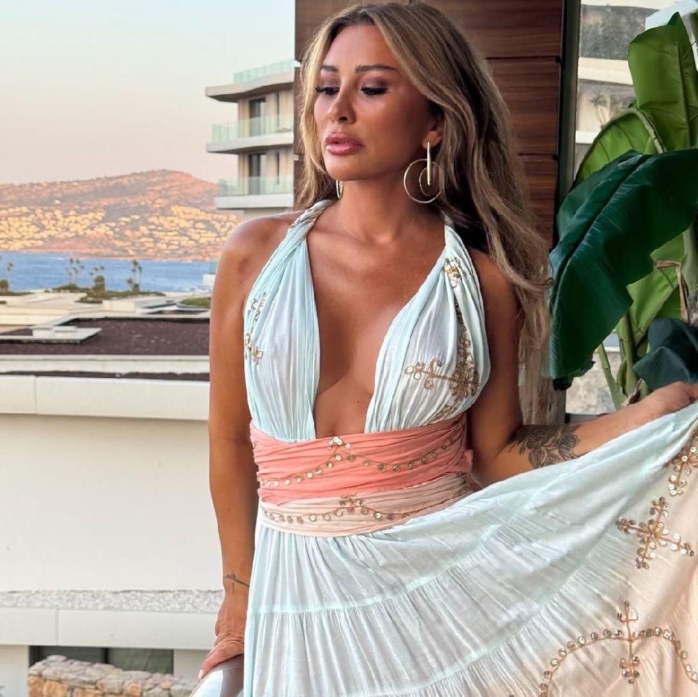 Selen Görgüzel ile Cam Masa