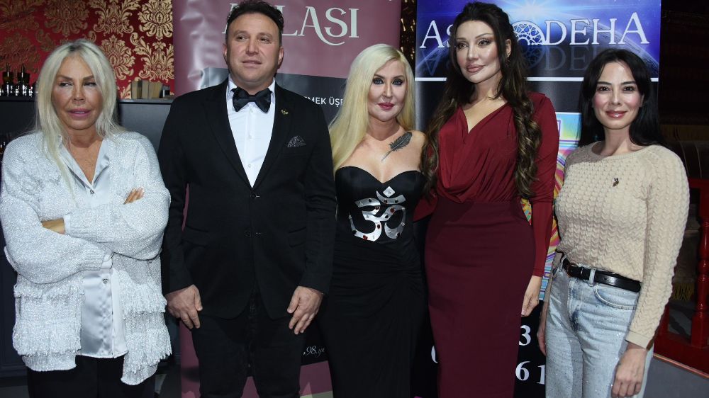 Şenay Devi'nin kitap lansmanı gerçekleşti