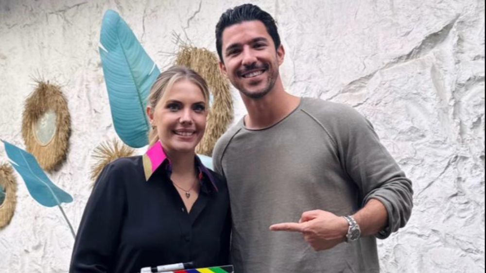 Sevgililer Günü setinden ilk kare