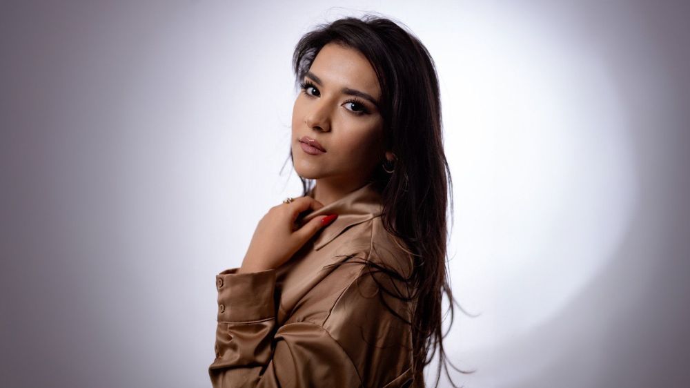 Sura İskenderli'den Bazen