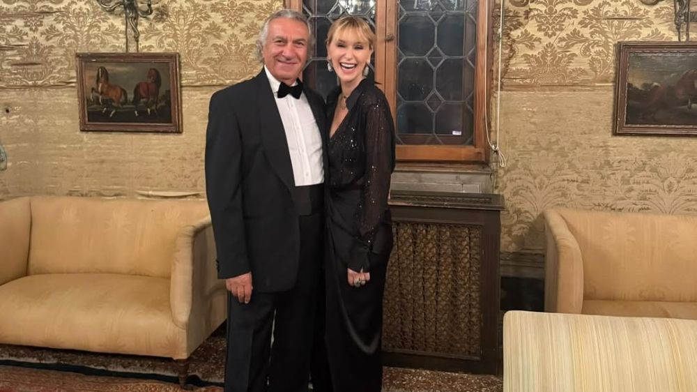 Ünlü çift Mehmet Yılmaz ile Elif Brav artık aşkını gizlemiyor!