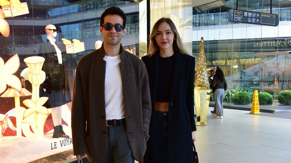 Ekin Koç ve Irina Lunkova'nın AVM turu