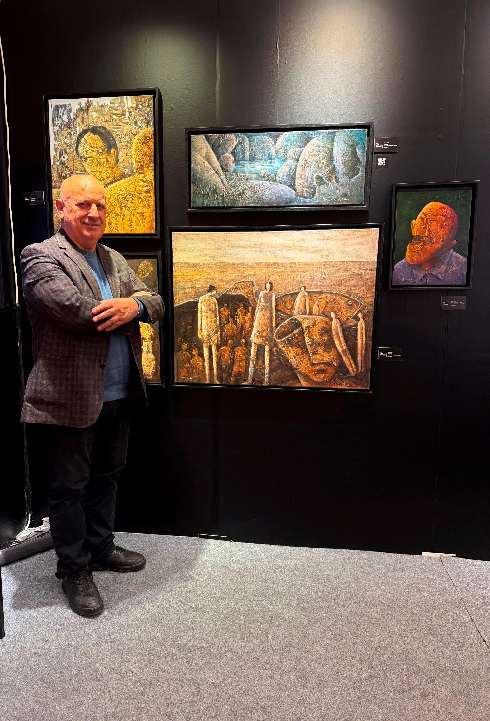 İsmet Efe, IAAF İstanbul Sanat Fuarı’nda en çok konuşulan sanatçılardan oldu