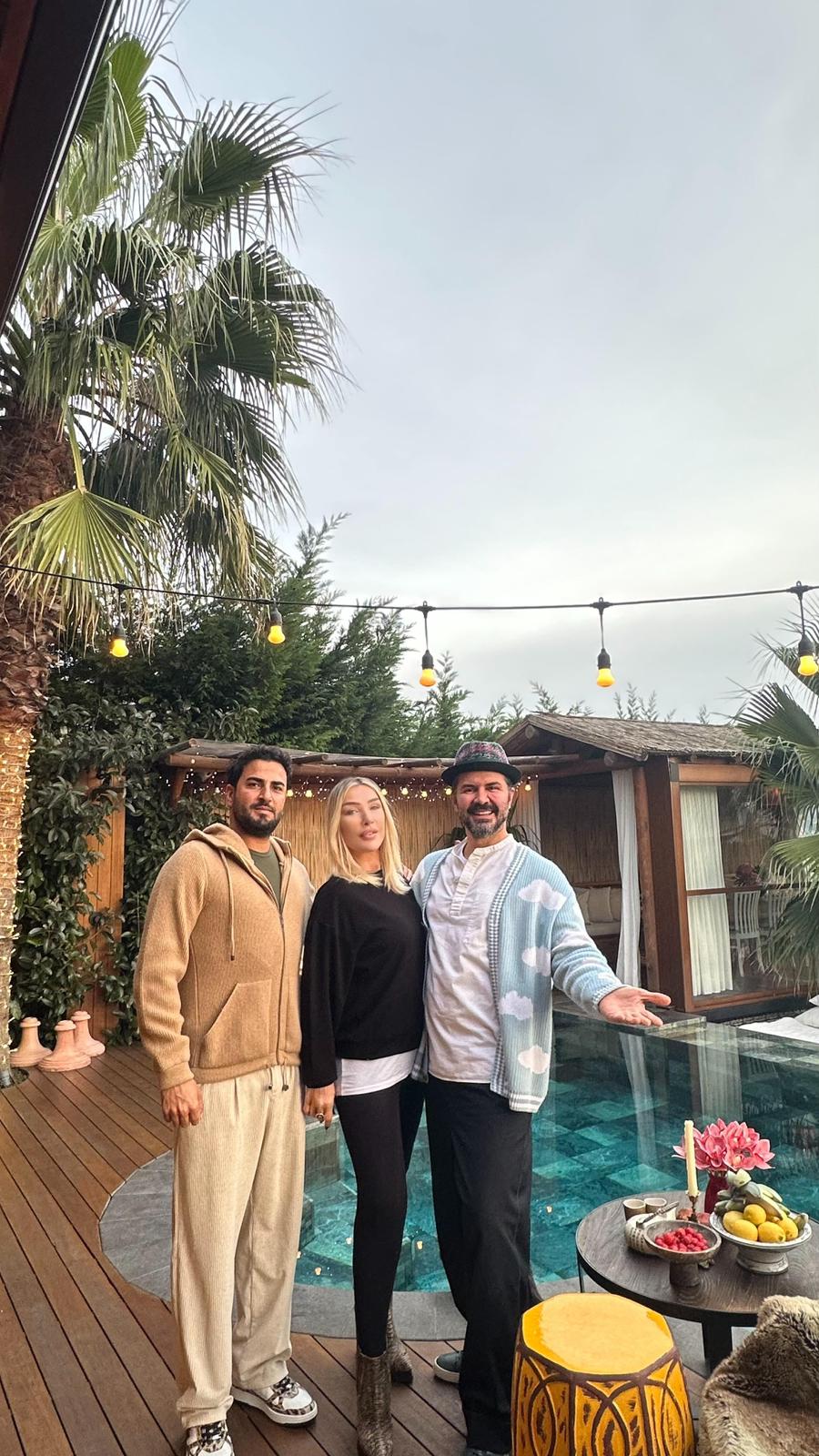 Seda Sayan’dan eşiyle sakin pazar kahvaltısı