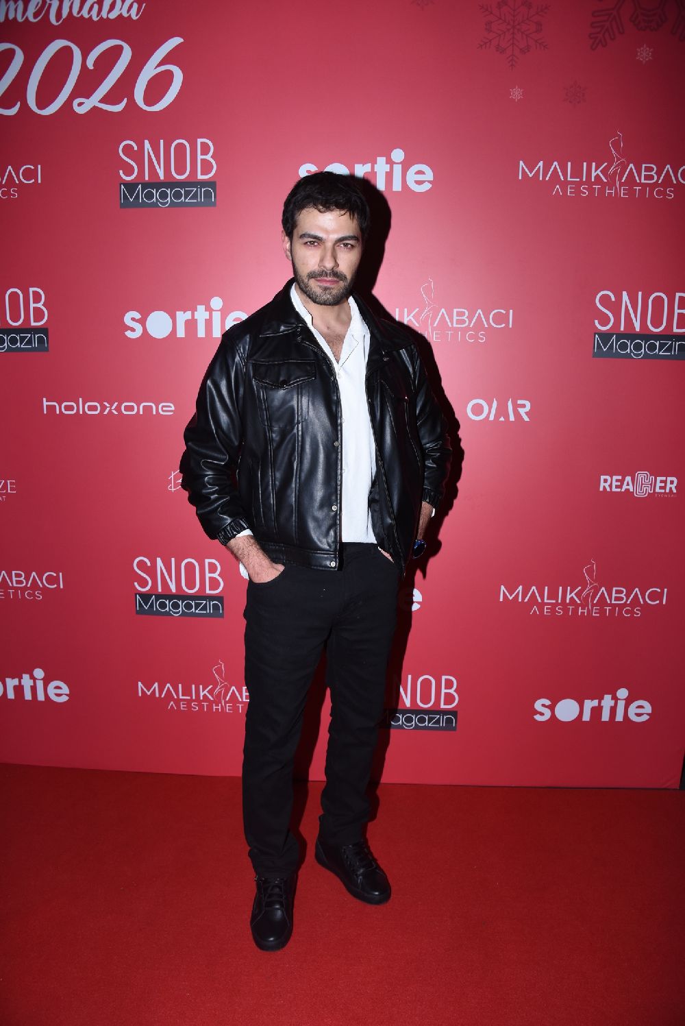 Ünlü isimler Snob Magazin'in yeni yıl partisine akın etti