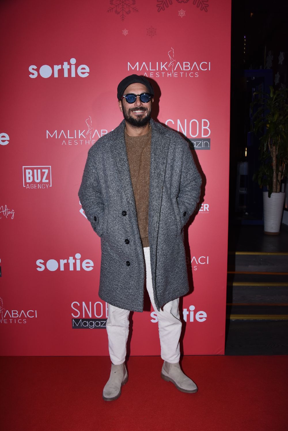 Ünlü isimler Snob Magazin'in yeni yıl partisine akın etti