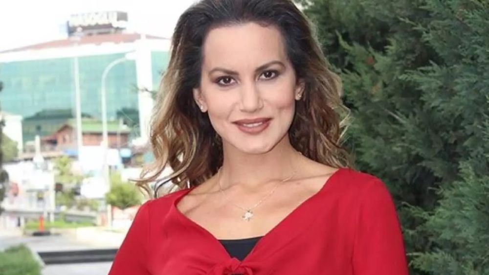 Ünlü oyuncu Yıldız Asyalı eşinden şiddet gördüğünü açıkladı