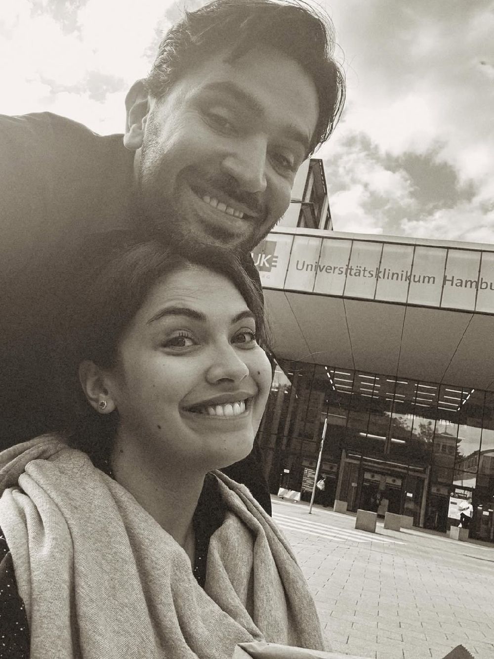 Biran Damla Yılmaz ile Abdurrahman Aydın'dan aşk fotoğrafları