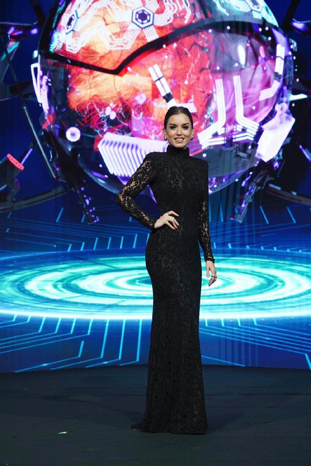 Ferhan Tülmen etkileyici performansla izleyenlerden tam not aldı