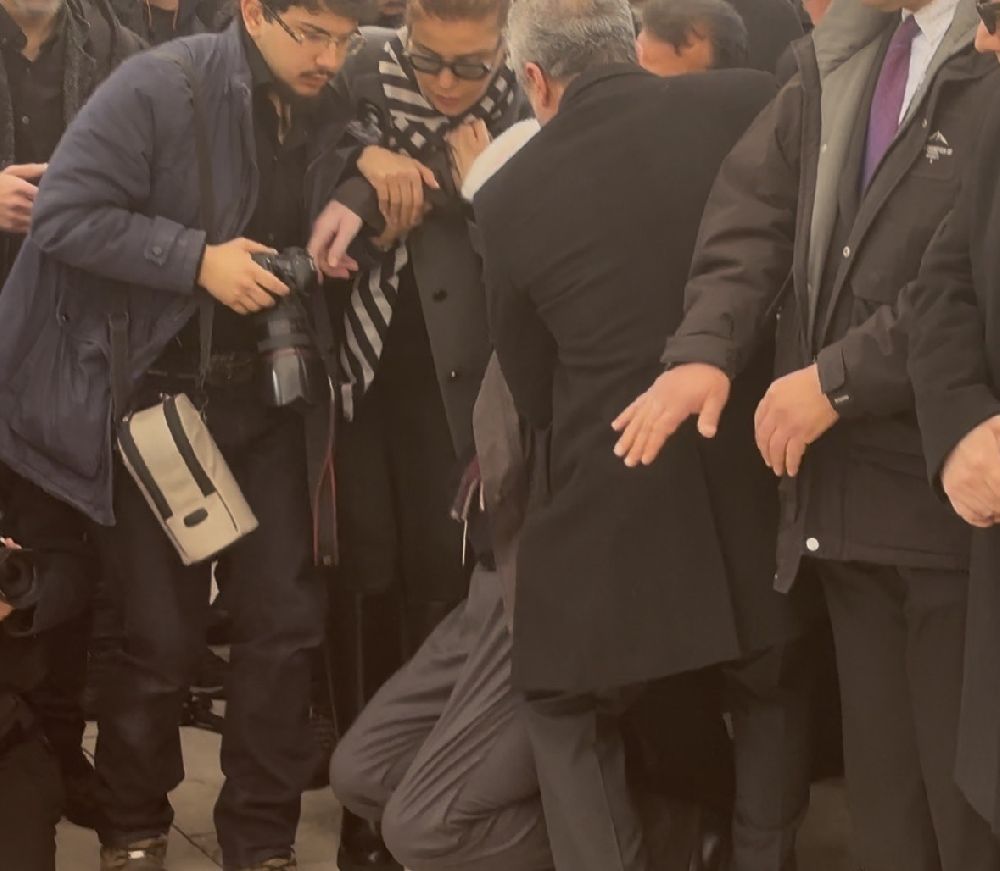 İzzet Günay; Haldun Dormen'in cenazesinde bayıldı