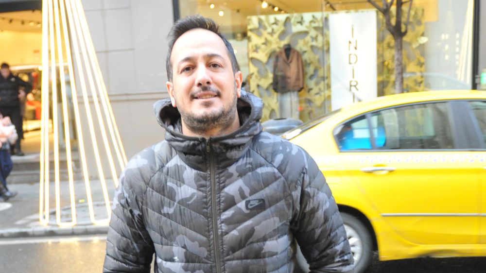 Sarp Apak'ın komedi talebi