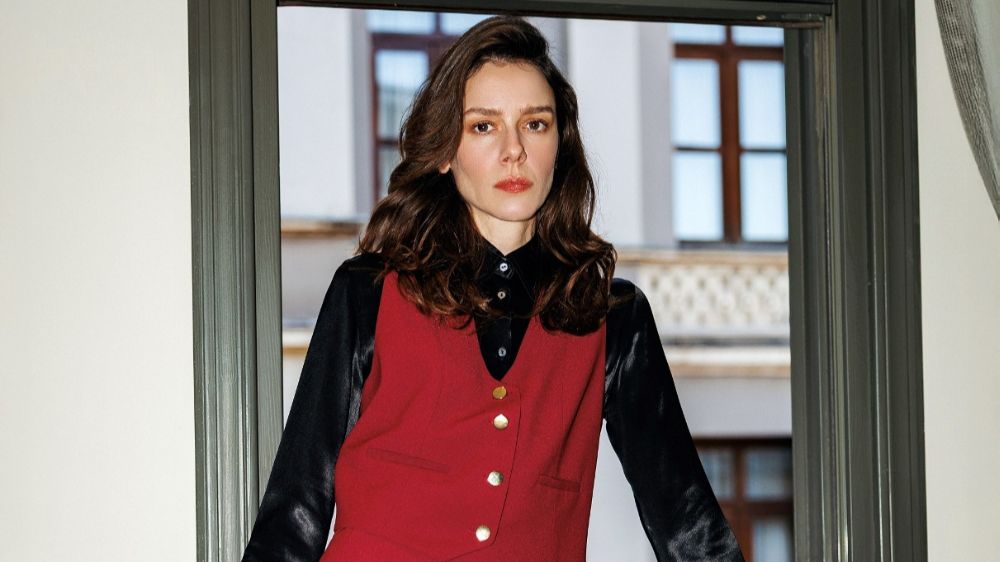 Sevgililer Günü’nde zarafetin, ışıltının ve cesur dokunuşların buluştuğu an