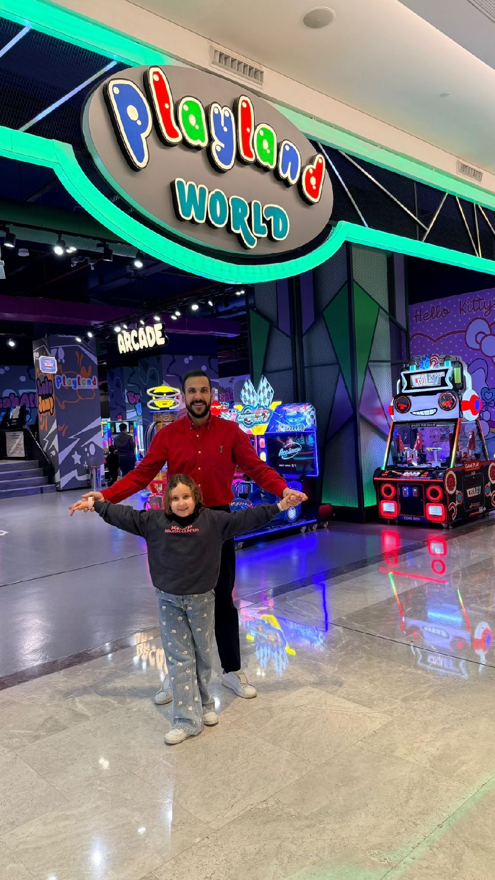 Ümit Erdim çocuklarıyla çocuk oldu