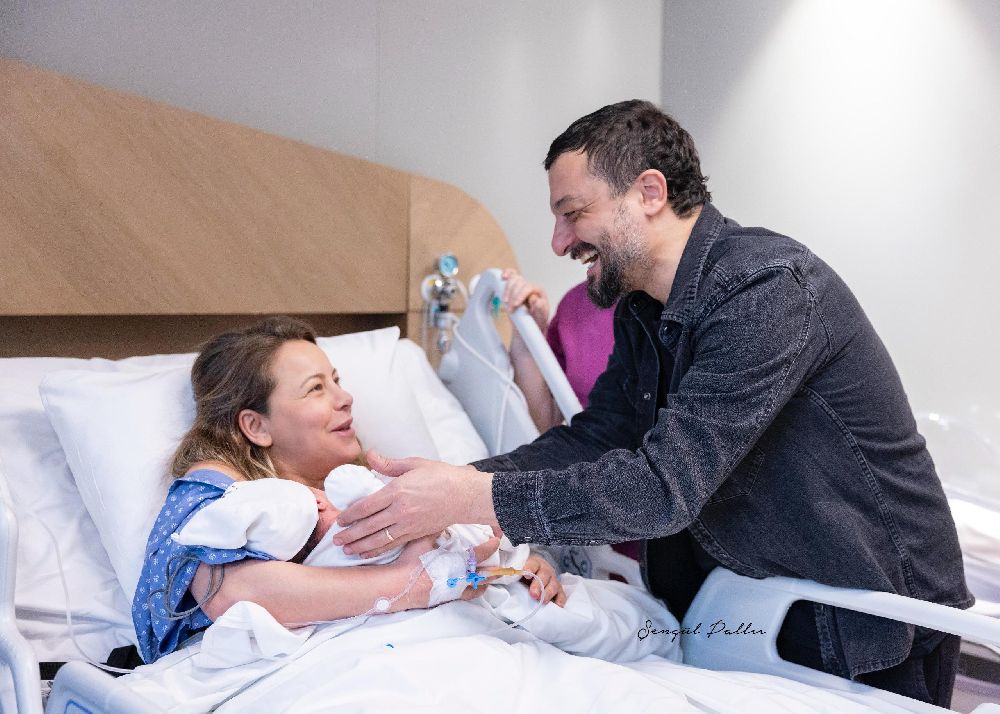 Vildan Atasever ve Mehmet Erdem anne-baba oldu