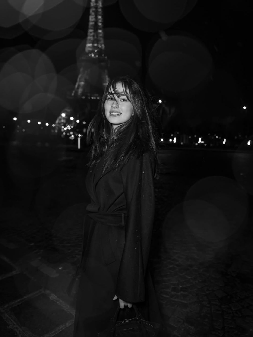 Arda Güler ile Duru Nayman'ın Paris pozları