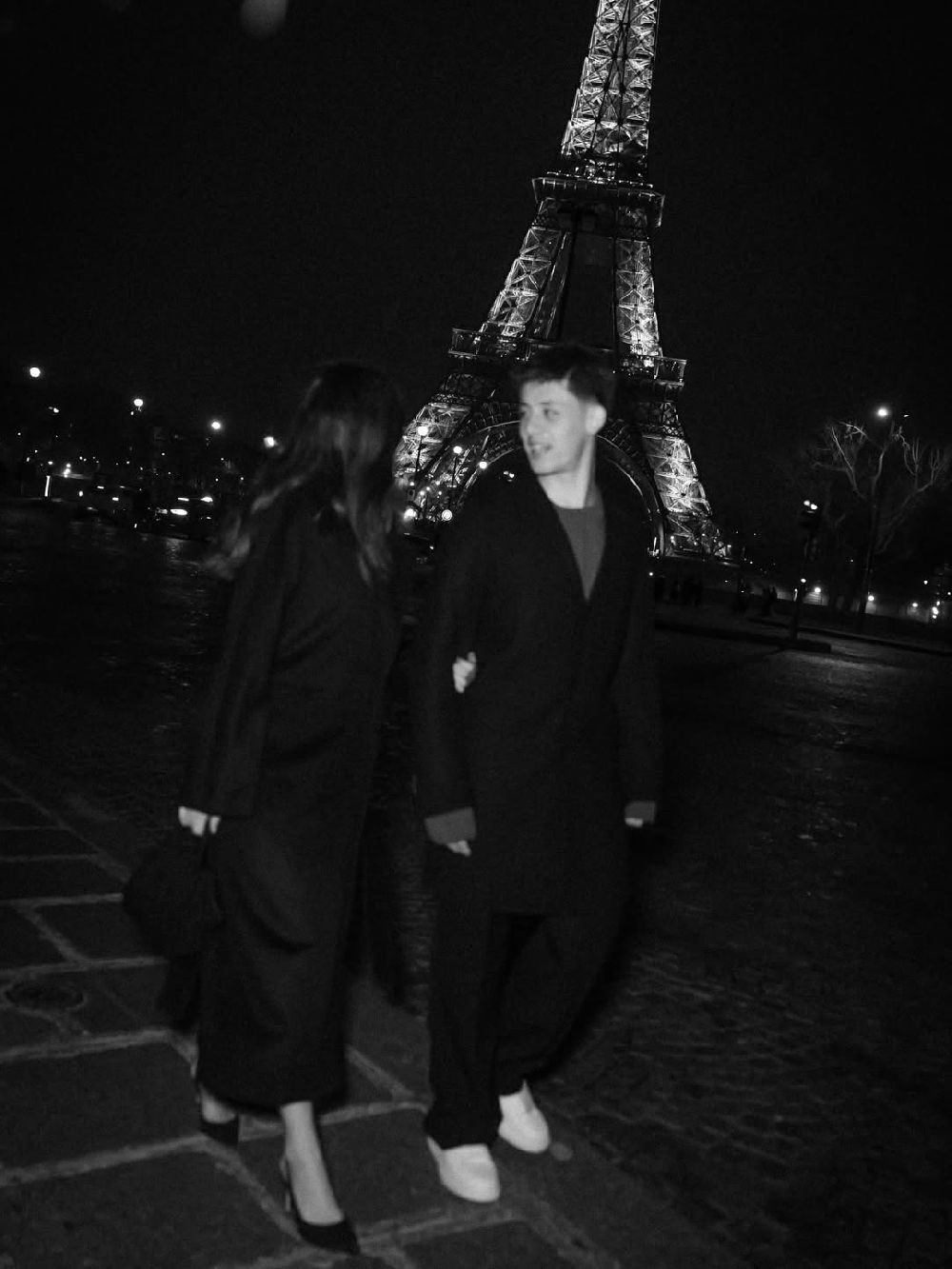 Arda Güler ile Duru Nayman'ın Paris pozları