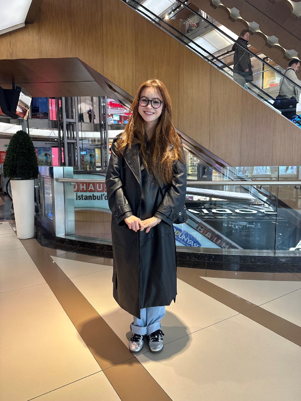 Asena Keskinci gündemden düşmeyen ve yayından kaldırılan Jasmine dizisinin sahneleri hakkında konuştu!