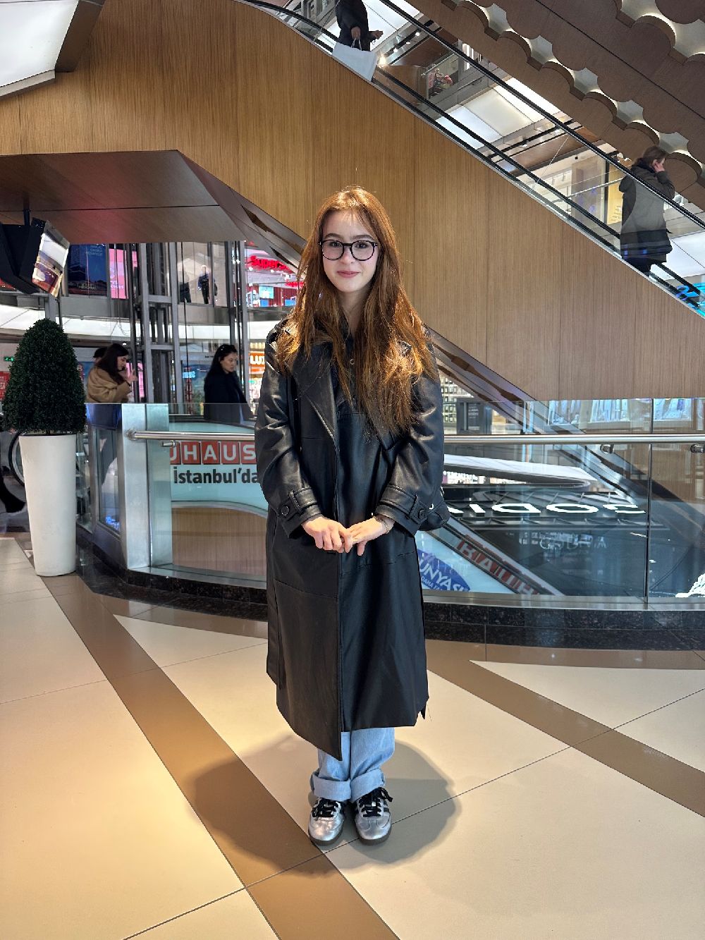 Asena Keskinci gündemden düşmeyen ve yayından kaldırılan Jasmine dizisinin sahneleri hakkında konuştu!