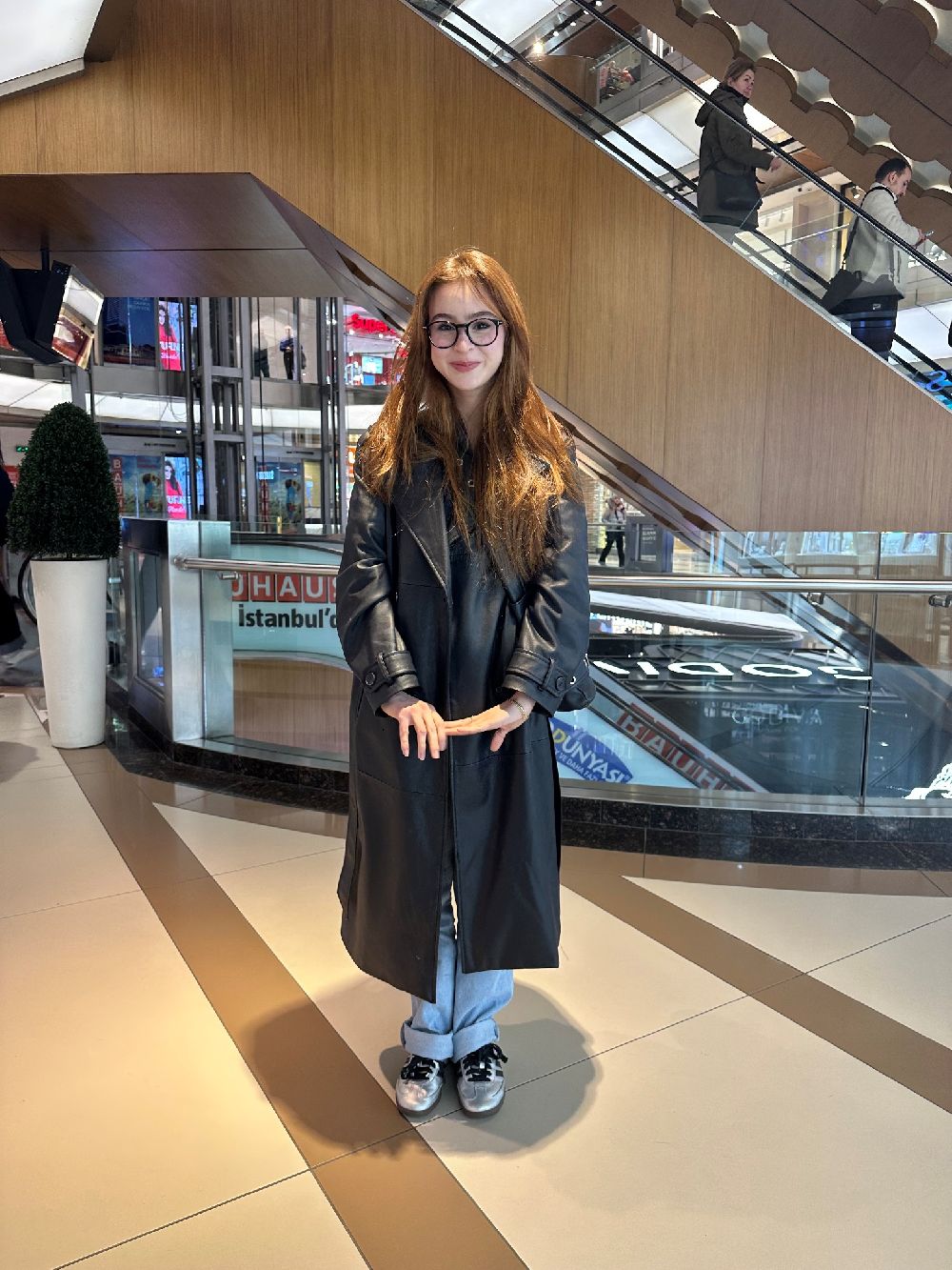 Asena Keskinci gündemden düşmeyen ve yayından kaldırılan Jasmine dizisinin sahneleri hakkında konuştu!