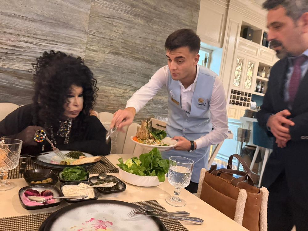 Bülent Ersoy'un Girne çıkarması