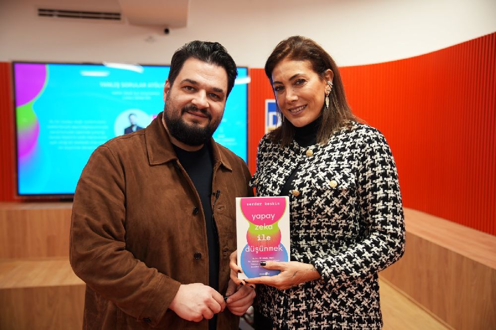 Serdar Keskin'in imza günü ilgiden uzadı